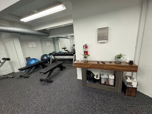 Fitness facility - World Cup Luxury Loft -Steps to Fan Fest - Heart of KC Crossroads - 30 Night Min (Kansas City)