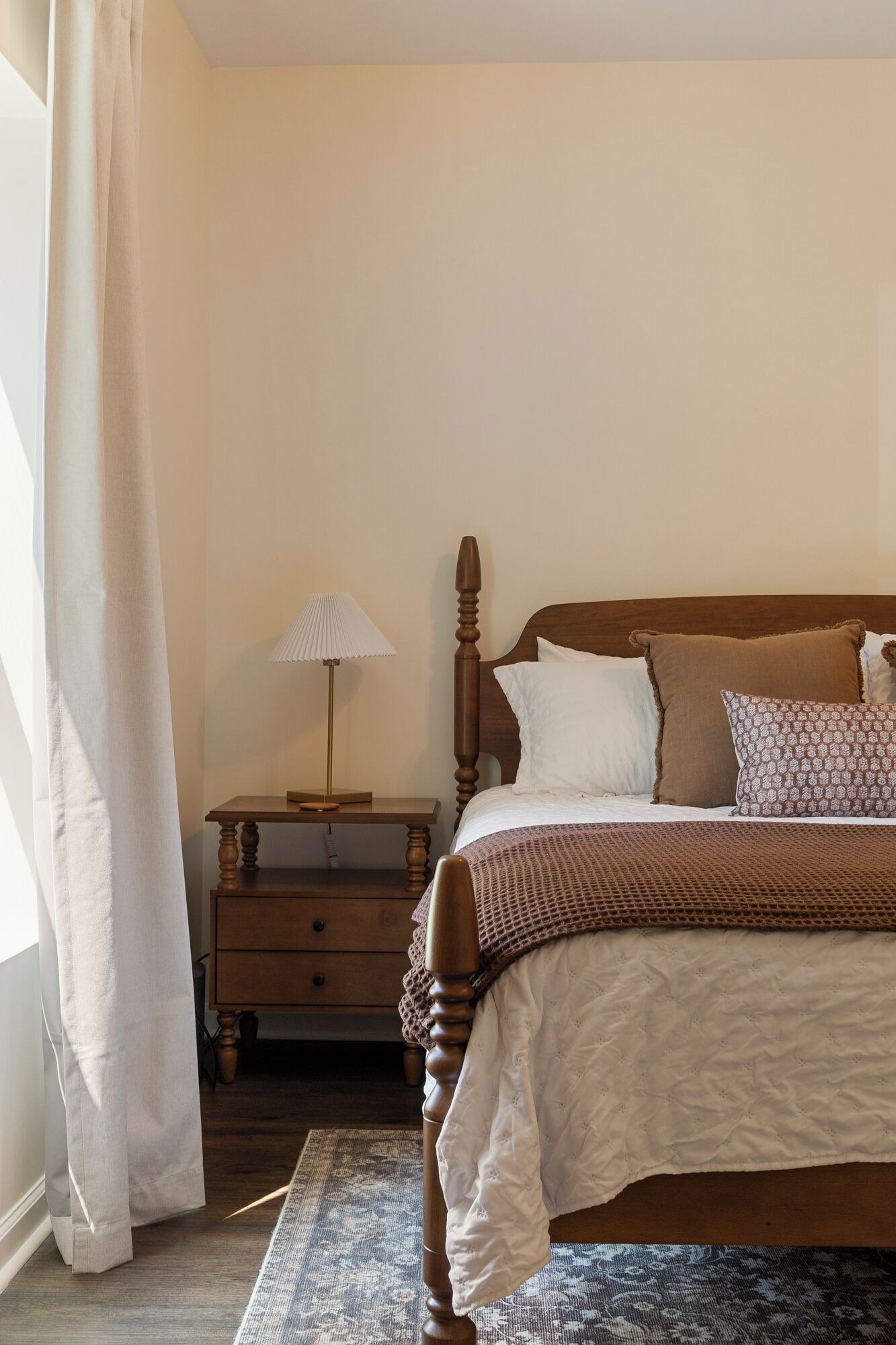 4 quartos, Wi-Fi de cortesia, roupa de cama