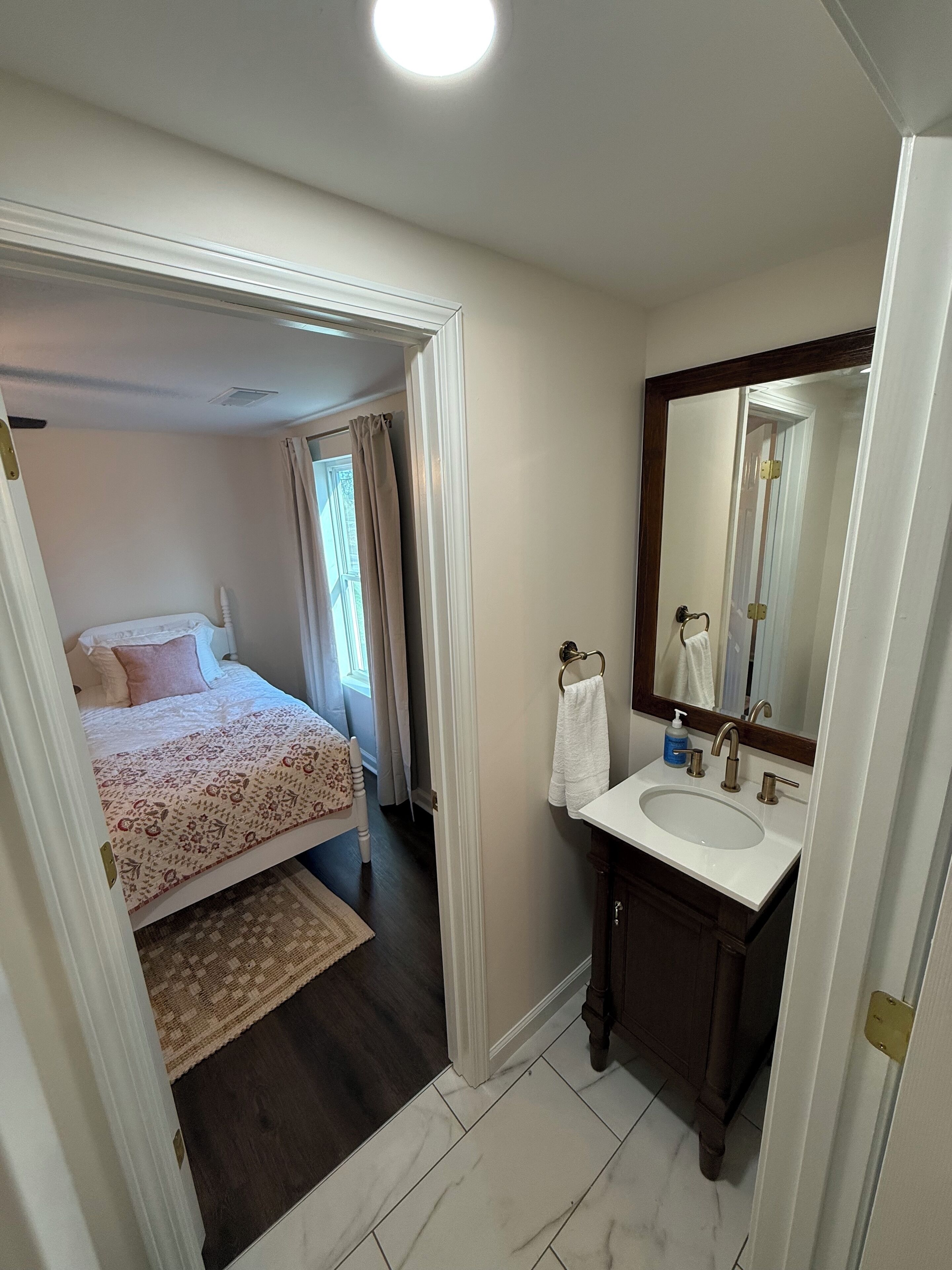 4 bedrooms, free WiFi, bed sheets