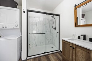 Shower, towels, soap, shampoo