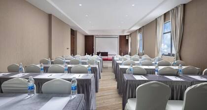 Puning · Fu Xiang Audio-Visual Landscape Hotel