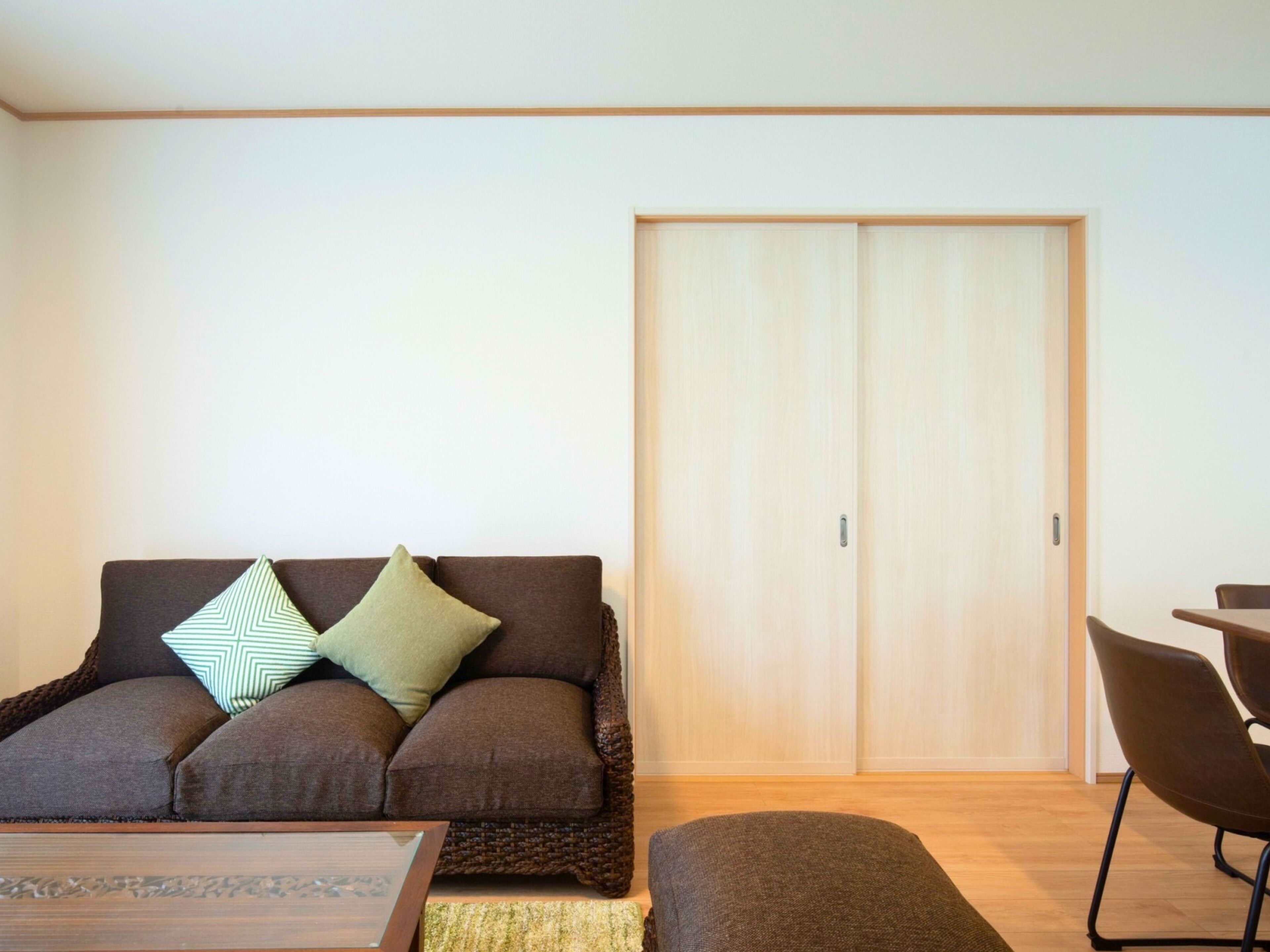 Desk, laptop workspace, iron/ironing board, free WiFi