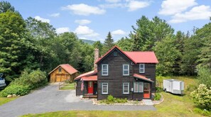 Exterior - S'More the Merrier! 3BR/3BA Indian Lake escape. Year round family memories & fun (Indian Lake)