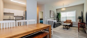 New 4BR Family Retreat - Minutes to Base & Dining