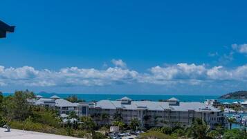 Basic-Apartment, 1 King-Bett, Balkon, Meerblick | Aussenbereich