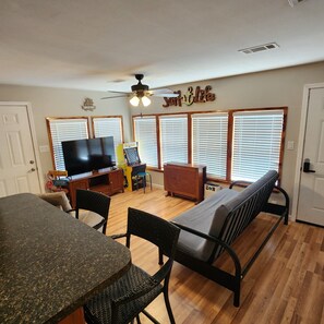 Imagen sin descripción, 5 de 13, botón