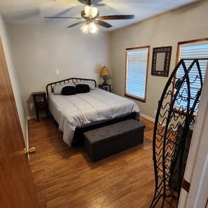 2 habitaciones, wifi gratis y ropa de cama 