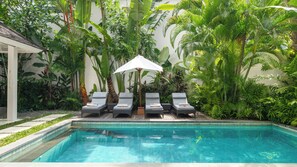 Villa, Pool View | Garden view - Villa Merta Sari 10 by Villa Finder (Seminyak)