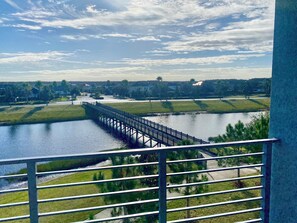 Property grounds - Family-Friendly Orlando 3BR/2BA Condo, Resort Amenities, Balcony & Near Disney (Kissimmee)