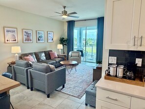 Smart TV - Family-Friendly Orlando 3BR/2BA Condo, Resort Amenities, Balcony & Near Disney (Kissimmee)