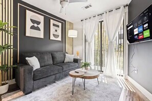 Apartment | Living area