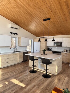 Private kitchen - Chalet Vous - Mountain view (Beaupré)