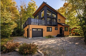 Exterior - Chalet Vous - Mountain view (Beaupré)