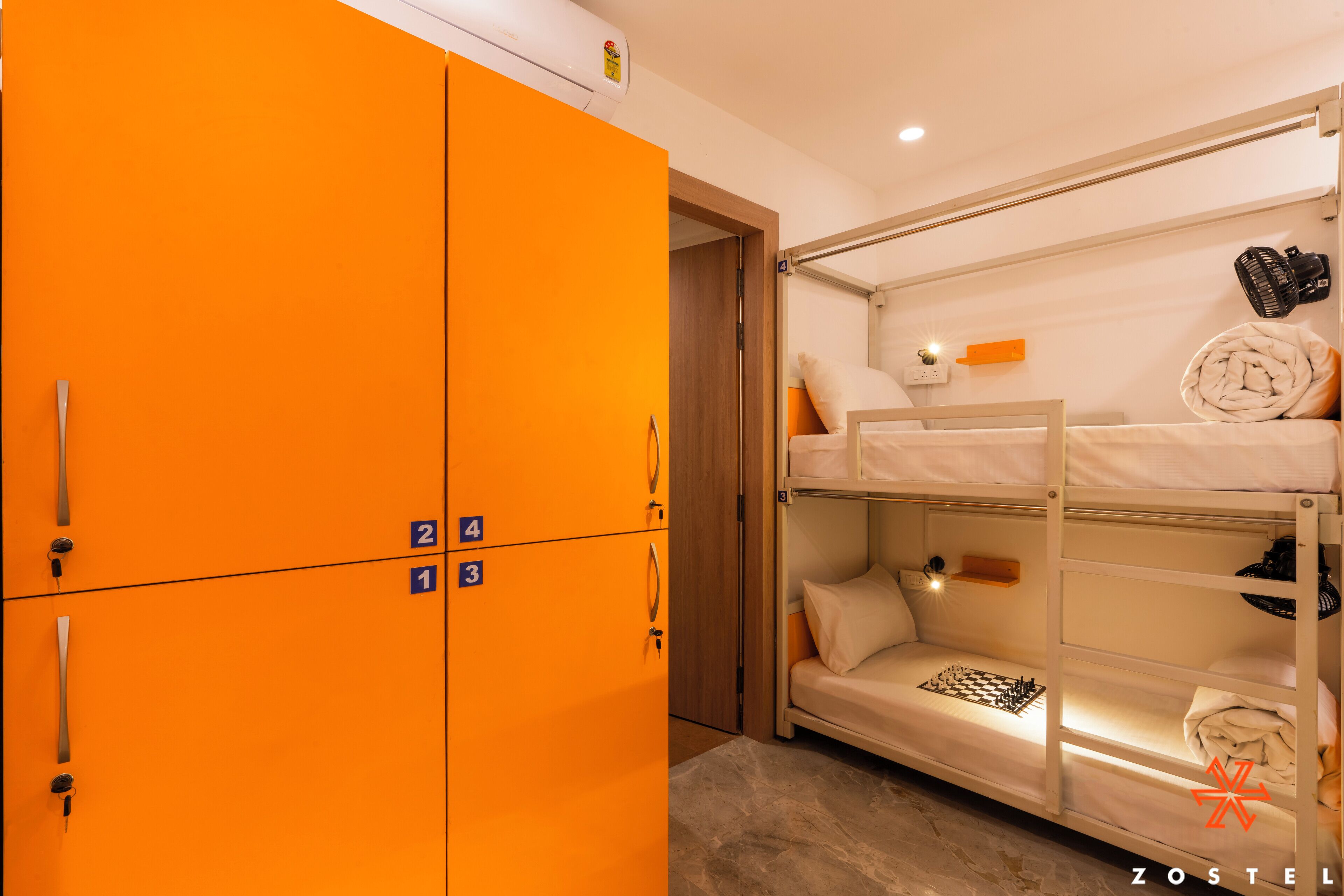 Deluxe-fællessovesal - mænd/kvinder (4 Bed)