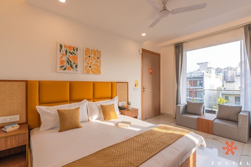 Zostel Noida