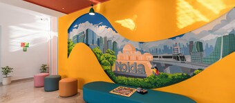 Zostel Noida