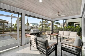 Unclassified image, 2 of 59, button - Azure Beach House (Fort Myers Beach)