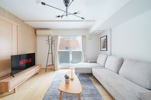 Apartment | Living area