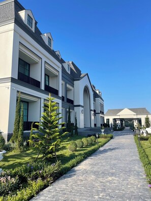 บริเวณภายนอก