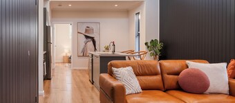 Style, space & comfort in the heart of Currie