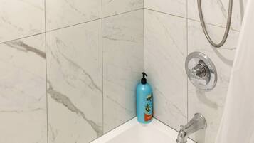 Apartment, 2 Bedrooms | Bathroom