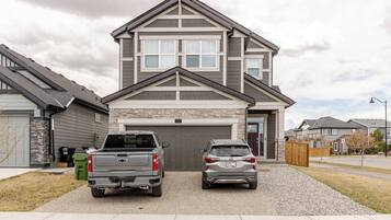 Apartment, 2 Bedrooms | Exterior