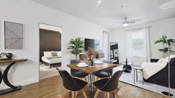 Appartamento, balcone | Ristoranti