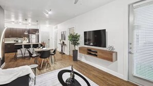 Leilighet, balkong | Innvendig
