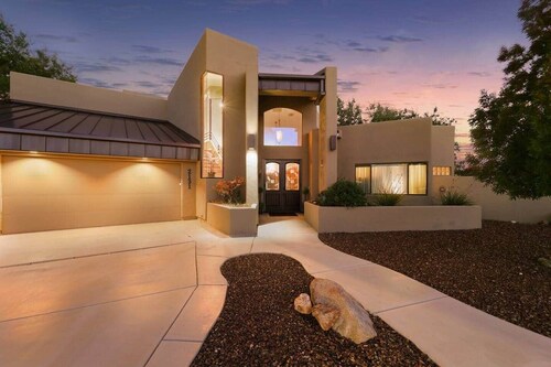 Waterfront Clubhouse at Antelope Hills