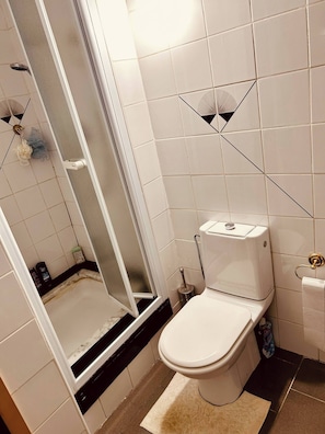 Maison, 3 chambres | Salle de bain