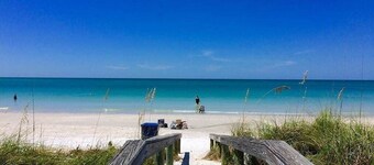 Southern PAG Beach House Bungalows