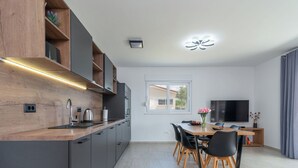 Fridge, oven, dishwasher, cookware/dishes/utensils - Ria with heated pool by Interhome (Trogir)