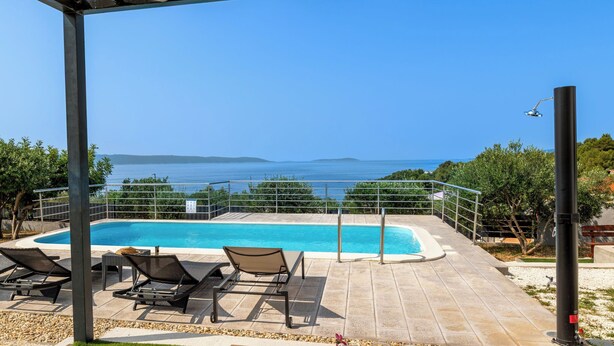 A heated pool - Ria with heated pool by Interhome (Trogir)