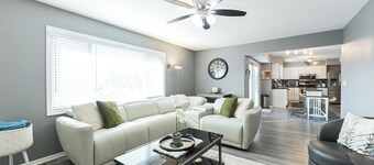 Spacious 4-bedroom house in Ankeny. For family, friends and business travelers