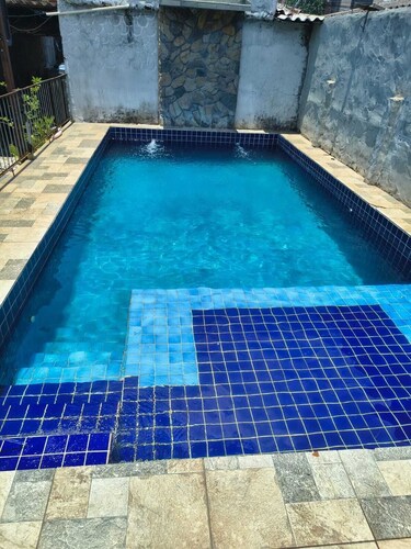 Lorival's Farm, a rustic and cozy setting ideal for family gatherings.