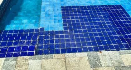 Lorival's Farm, a rustic and cozy setting ideal for family gatherings.