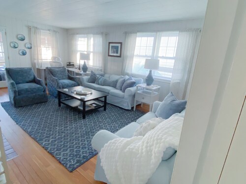 Spacious 4-Bedroom Beach House with Private Beach Access