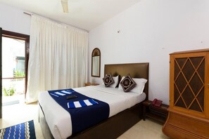 Luxury Double Room, Balcony - Down Da Village Resort  (Candolim)