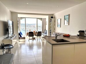 Interior - Les Cascadelles by Interhome (Cogolin)