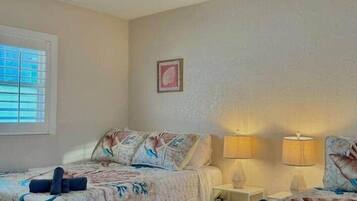 Strygejern/strygebræt, Wi-Fi, sengetøj