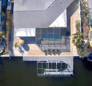 Exterior - Oceanfront w/ Pool, Dock & Boat Lift. Luxury 3BR (Cortez)