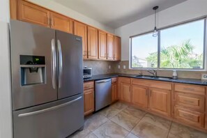 Private kitchen -  Optional heated pool- 3-bedroom house in peaceful Surprise with AC (Surprise)