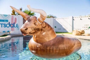 Piscine extérieure, piscine chauffée