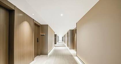Lanting Hotel