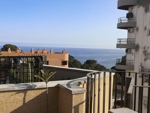 Property grounds - Atico Llucsa (Miami Platja)