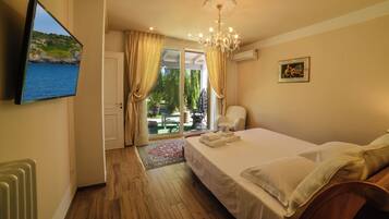 Familienvilla, Mehrere Schlafzimmer (Villa Nina Luxury With Pool)
