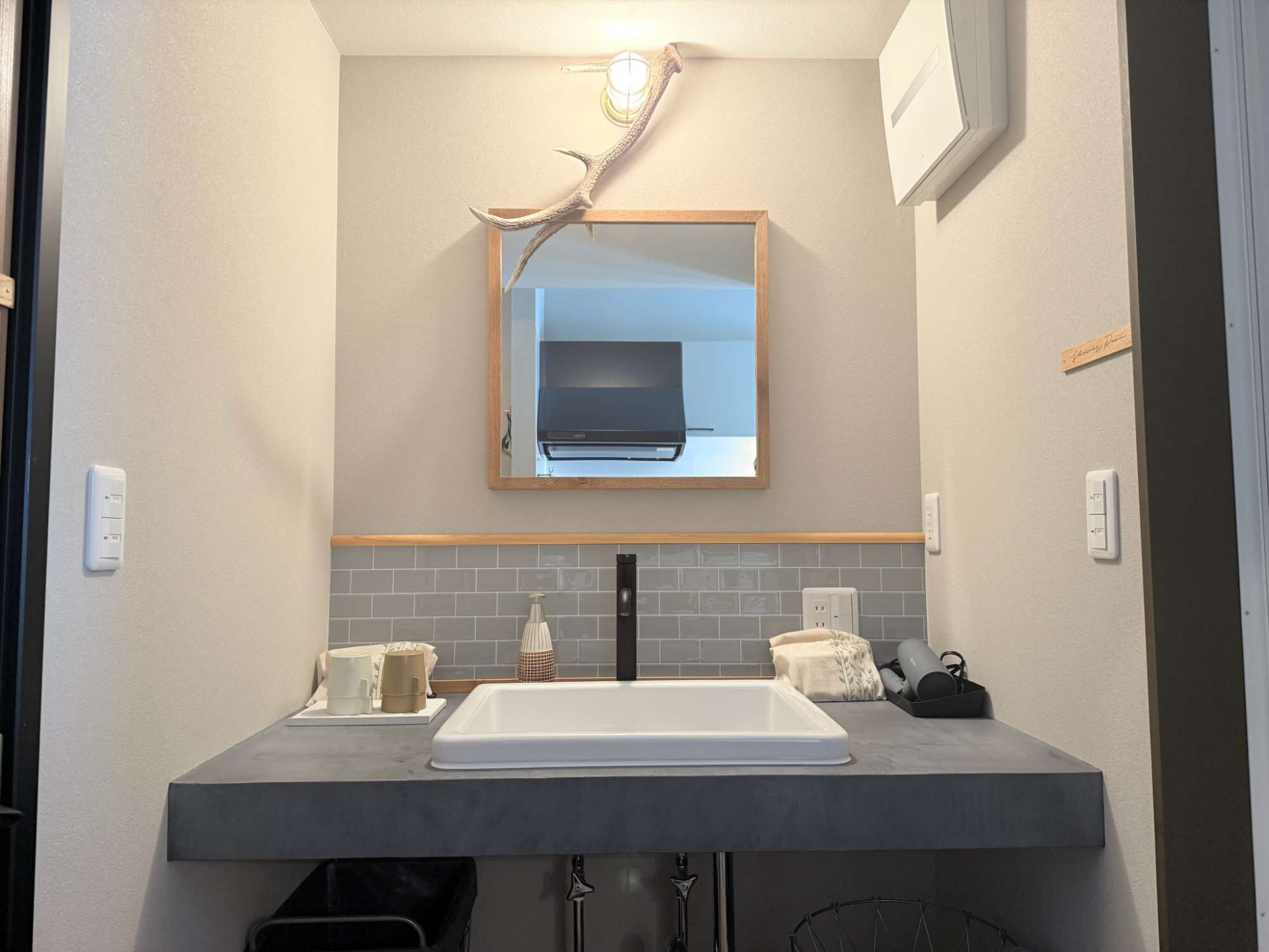 Hair dryer, bidet, towels, soap