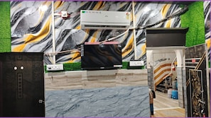 Exterior - Hotel Krishna Kripa Dham Near Prem Mndir (Vrindavan)