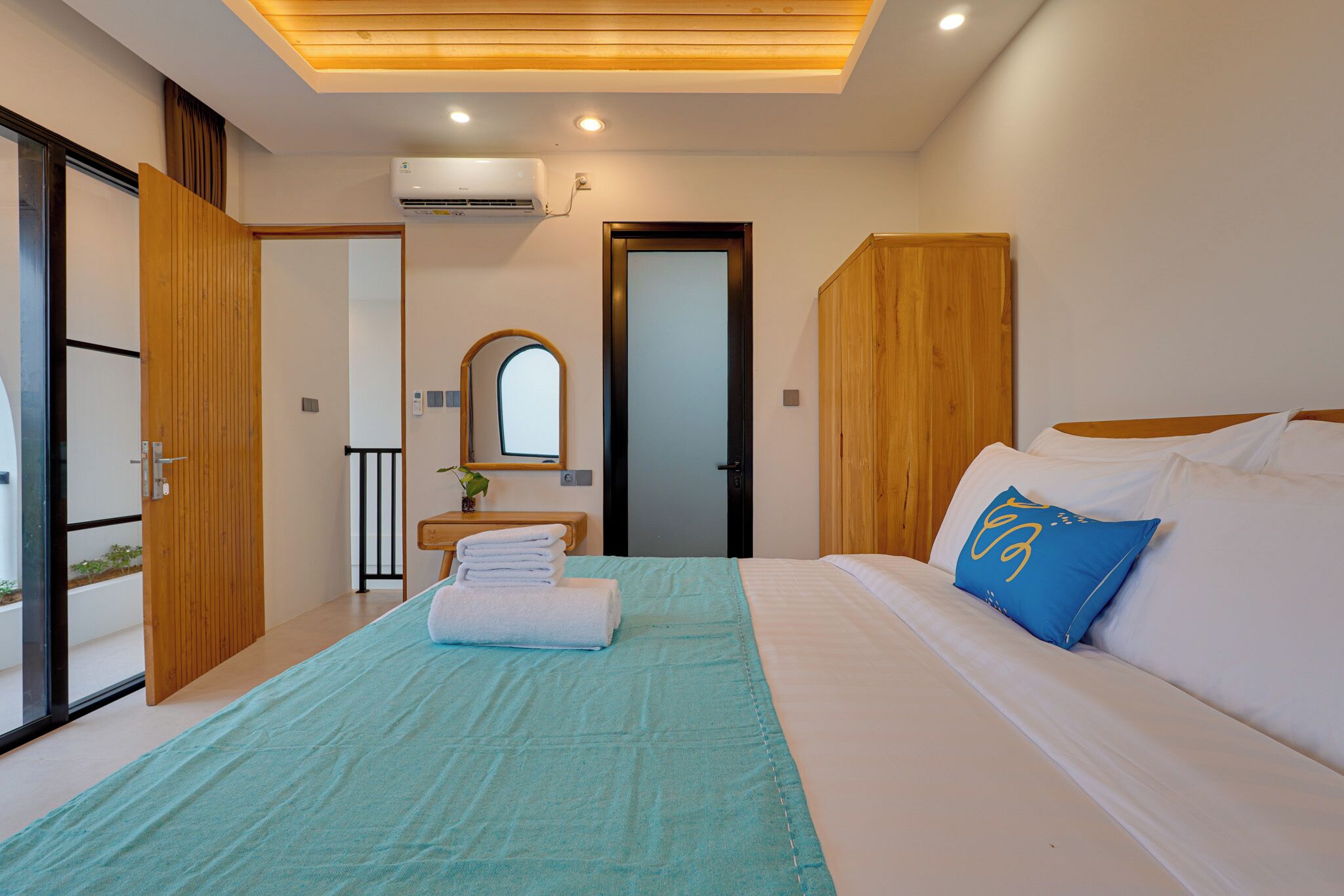 Villa, Poolblick | Zimmersafe, kostenloses WLAN, Bettwäsche