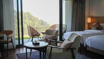 Deluxe Double Room | Terrace/patio